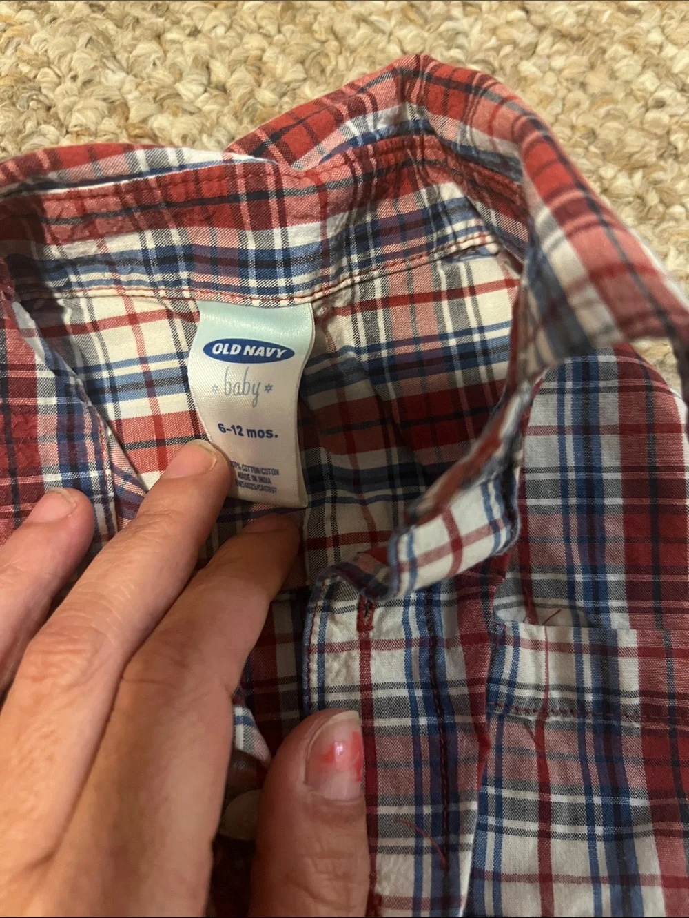Old Navy Red White and Navy Plaid Short-Sleeve Button-Down Shirt